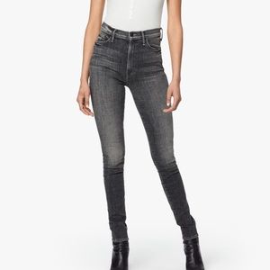 MOTHER Super Swooner Jeans